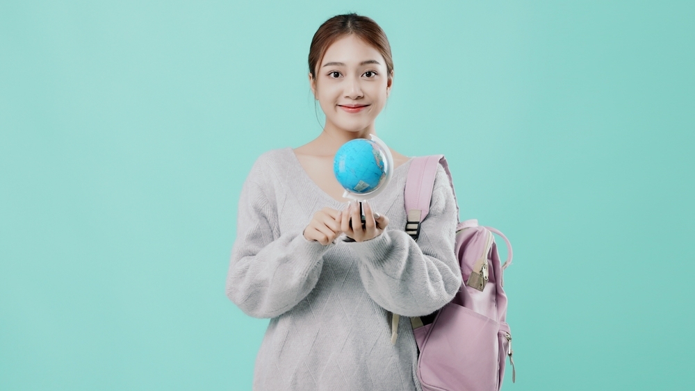 Du học là gì và vì sao ba mẹ ngày càng quan tâm