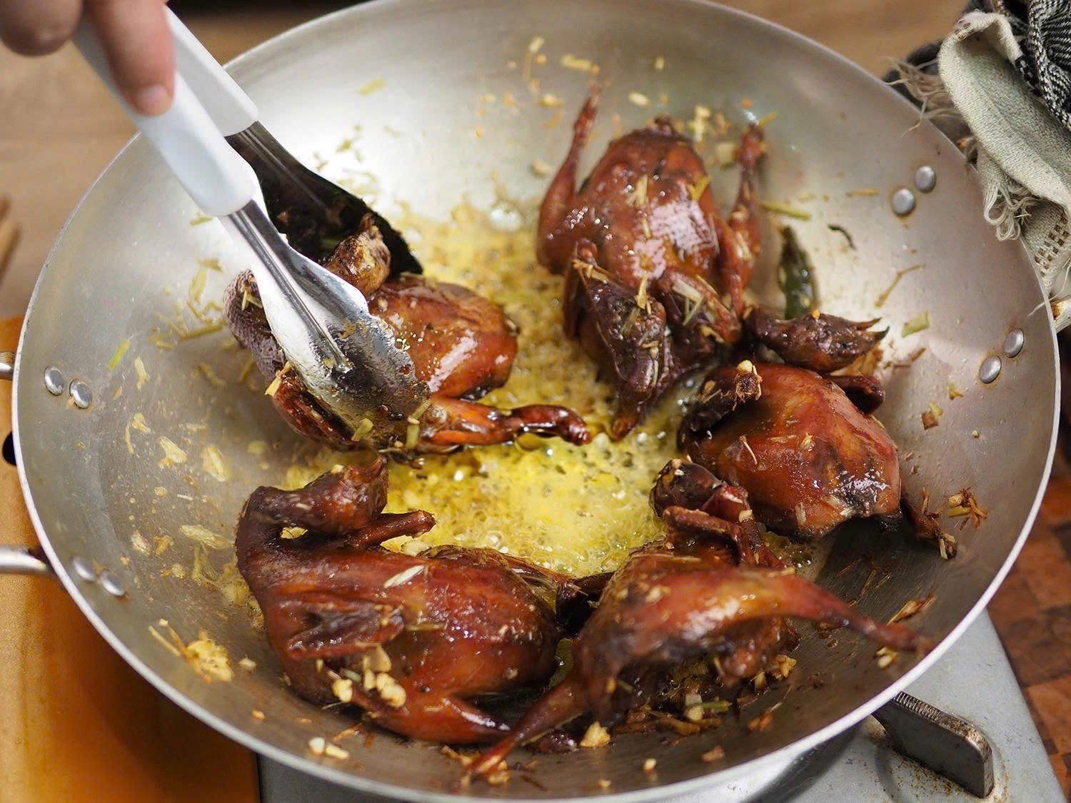 cách làm cút chiên bơ hấp dẫn