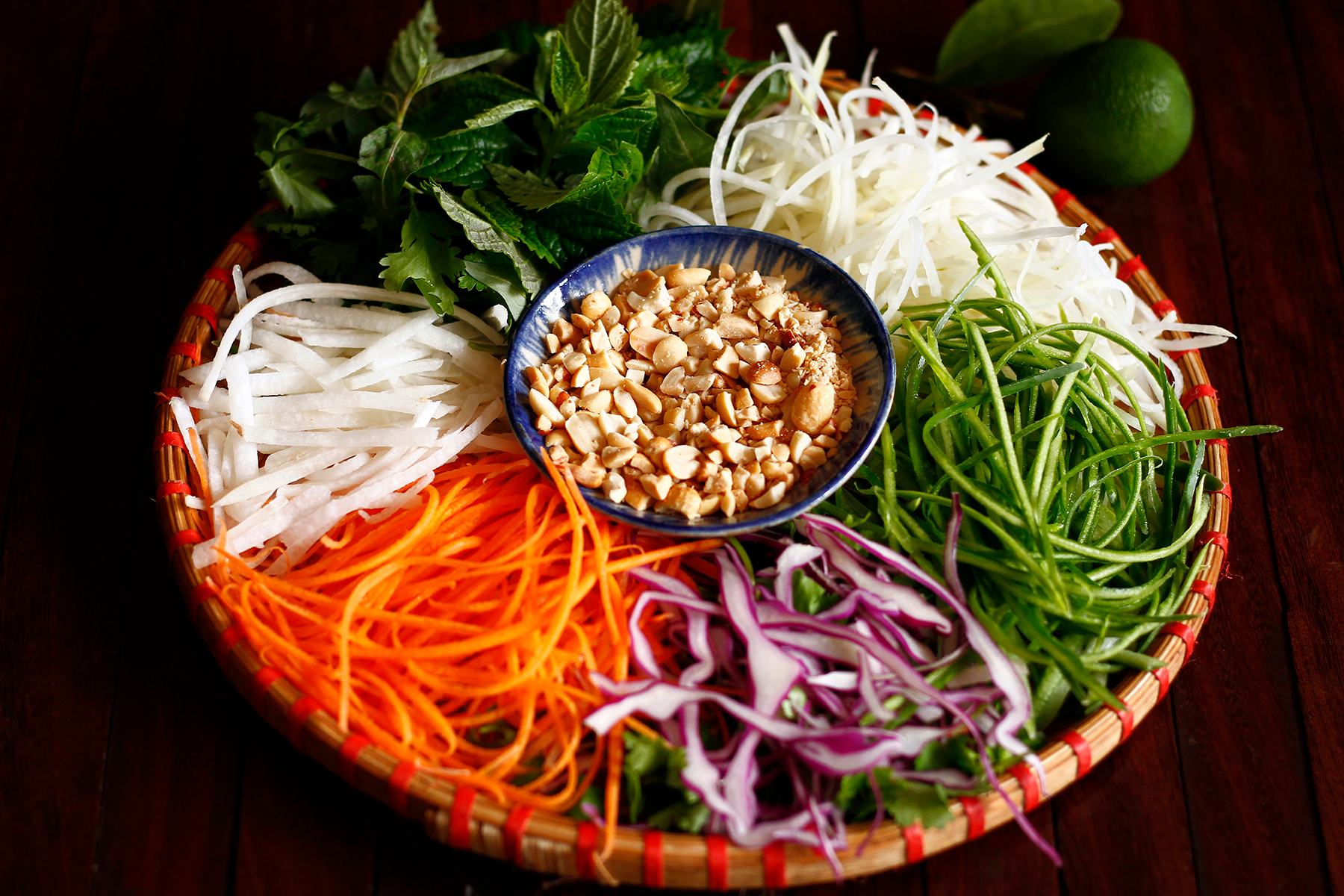 cách làm gỏi bắp bò ngũ sắc và nguyên liệu chuẩn bị