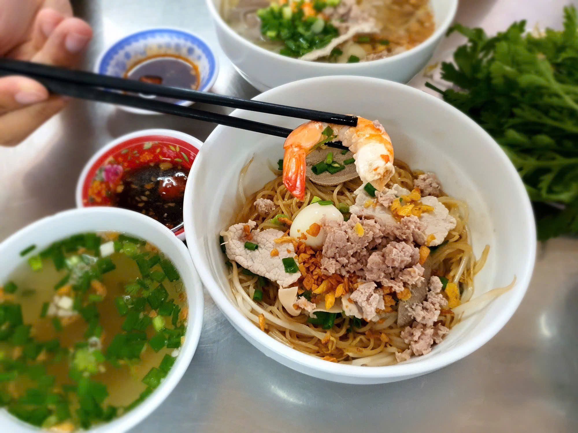 cách làm hủ tiếu khô ngon