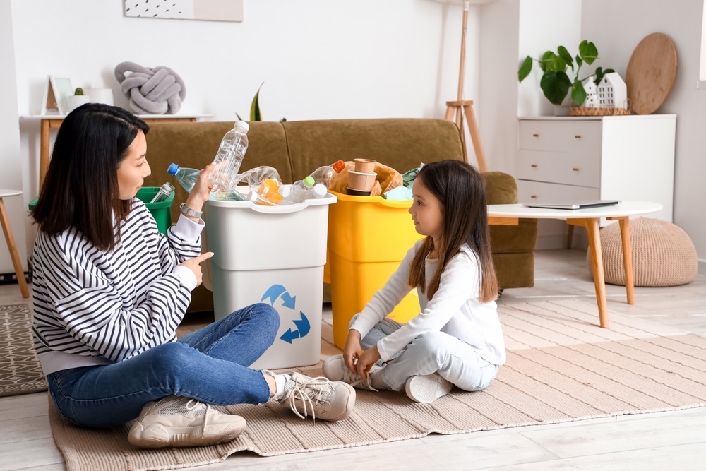 những việc làm bảo vệ môi trường là chỉ trẻ phân loại rác