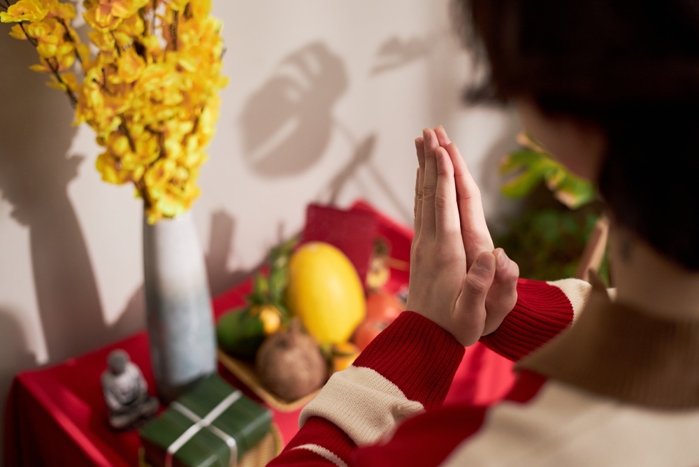 thắp hương mùng 1 và văn khấn