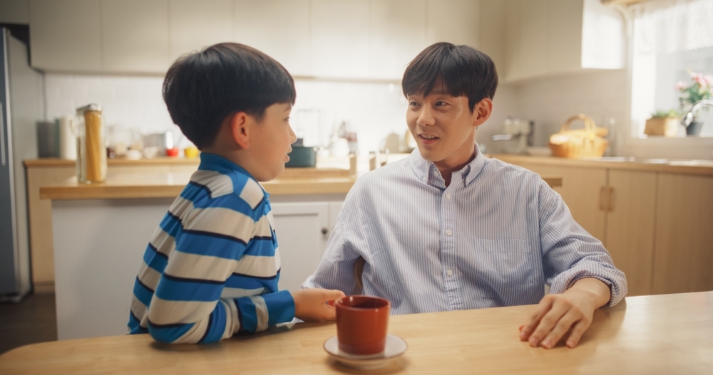 cách dạy con của người Nhật khi bị bạn đánh khác gì so với phương Tây