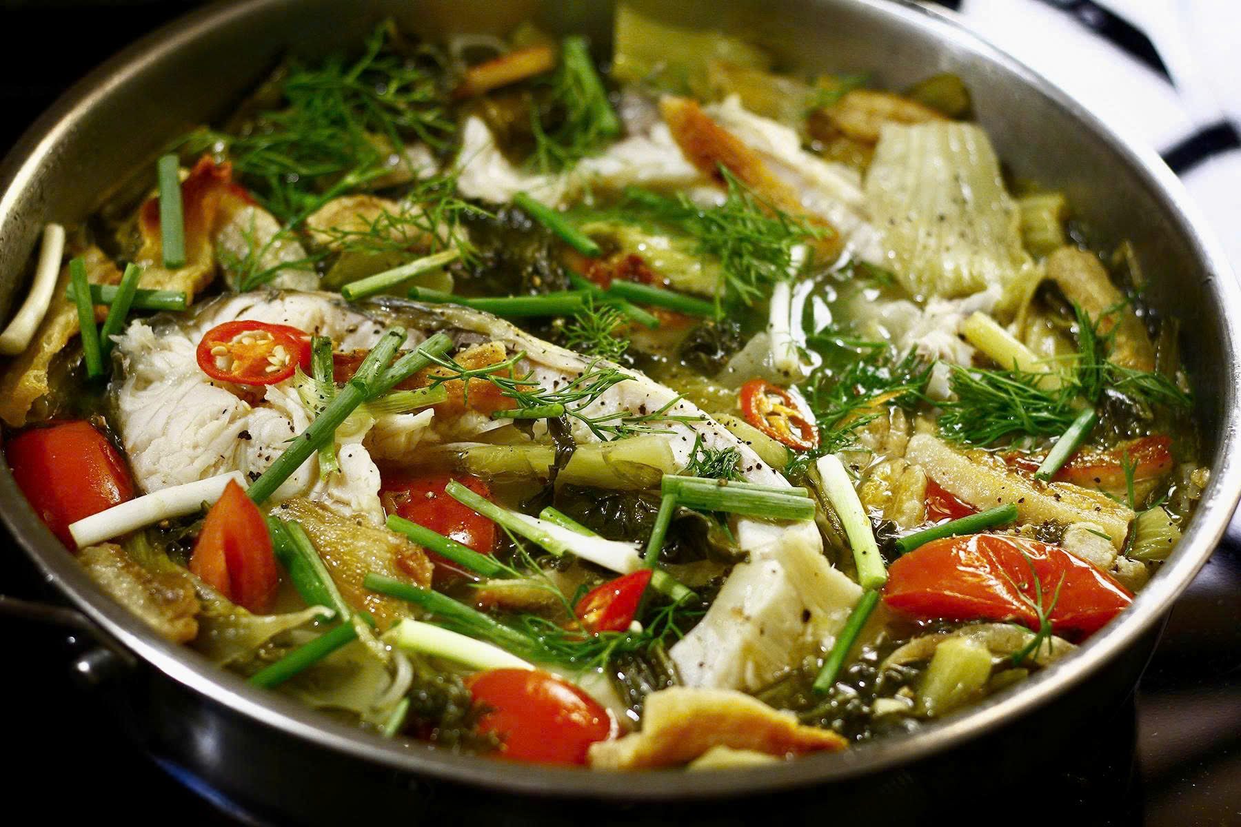 tìm hiểu cách nấu cá chép om dưa​