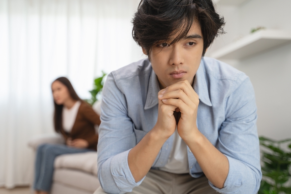 Vì sao phụ nữ thường nhắc đến chồng người ta