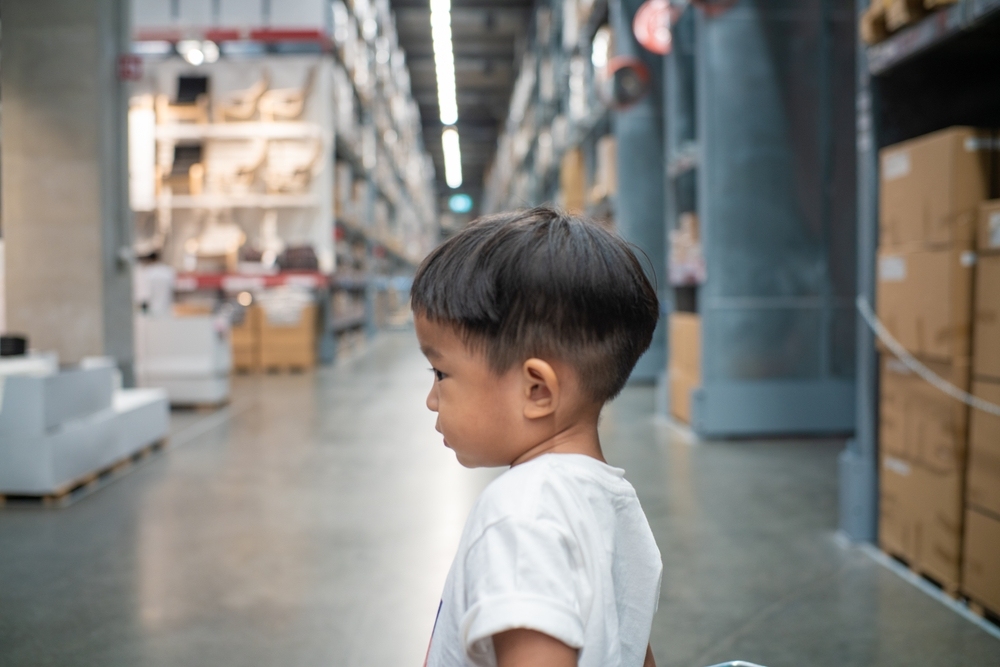 dạy con kỹ năng khi bị lạc