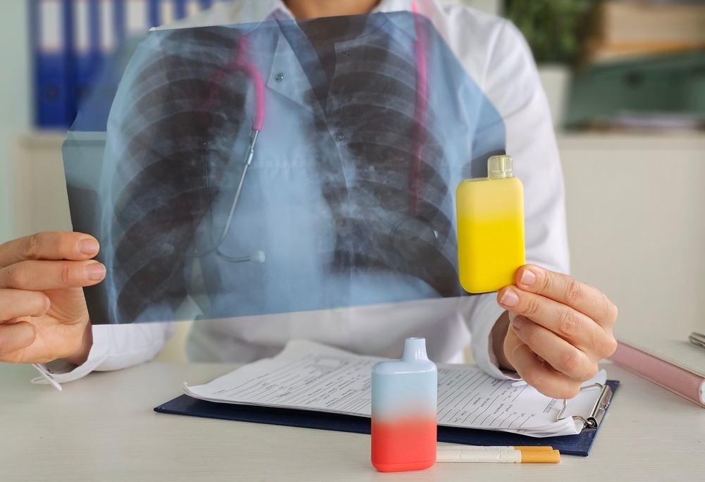 hiện tượng hút thuốc lá điện tử ở giới trẻ