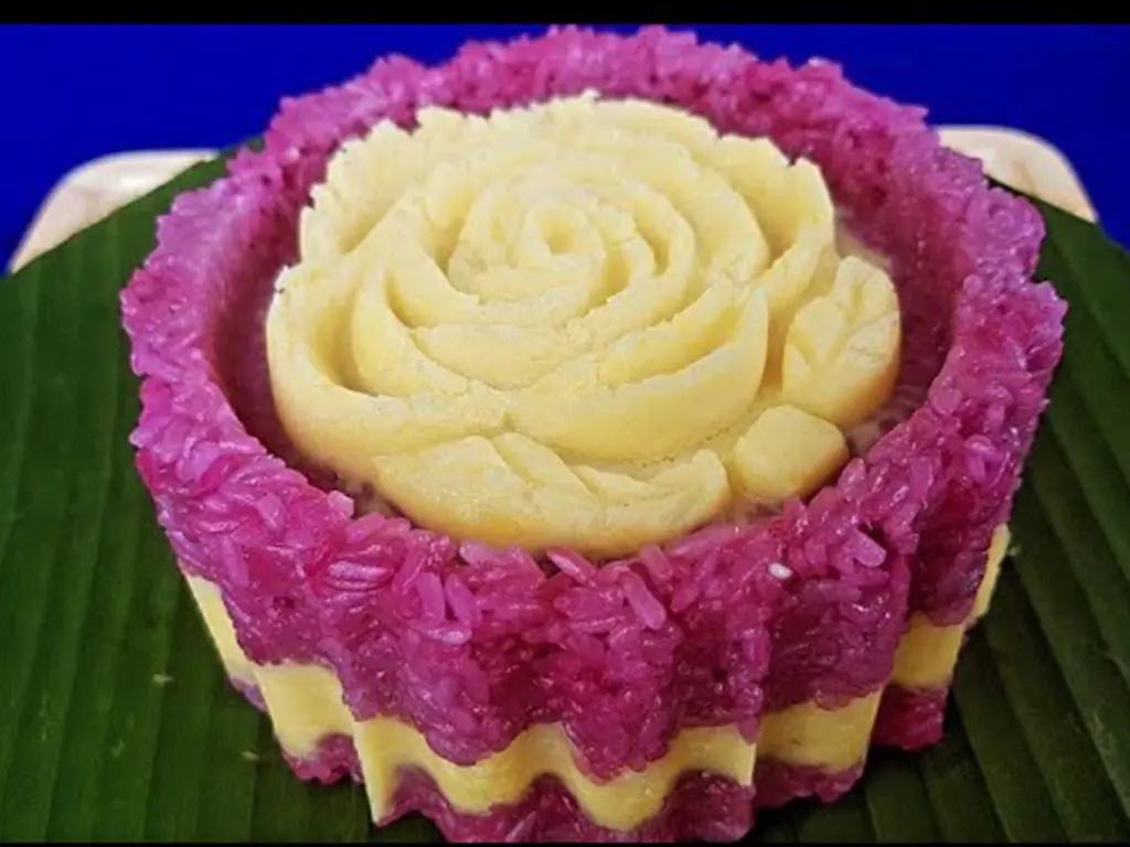 cách nấu xôi lá cẩm​ và tạo hình bằng khuôn