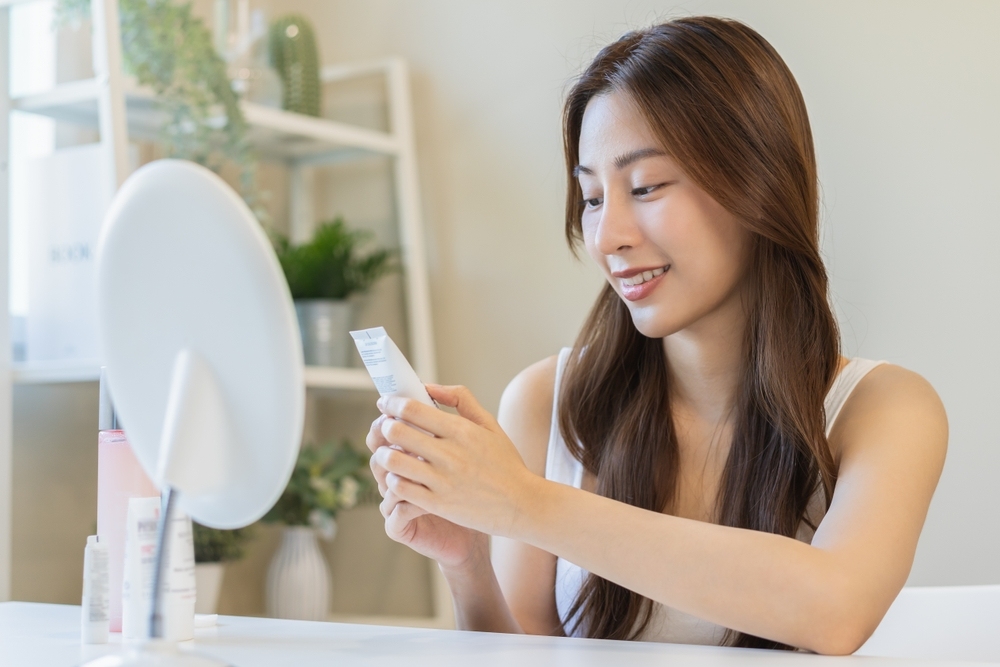 kem lót trước hay kem chống nắng trước mới là đúng kem lót trước hay kem chống nắng trước là đúng