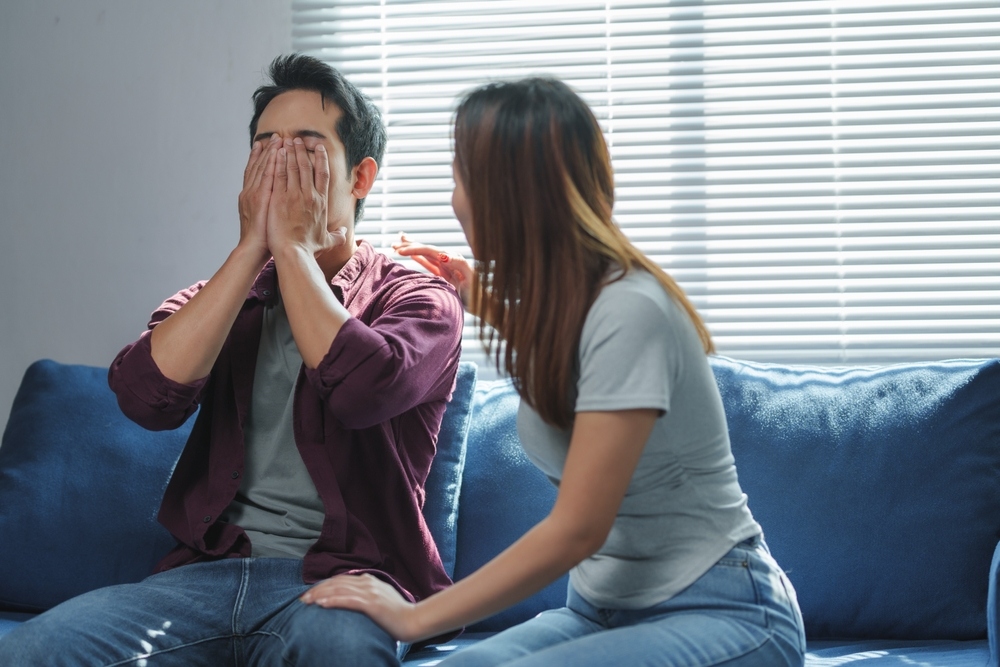 không thể thành người yêu​ do cảm giác không xứng đáng với đối phương