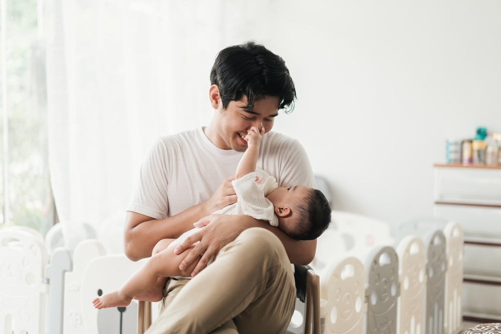 Não bộ và cơ thể đàn ông thay đổi thế nào khi làm cha