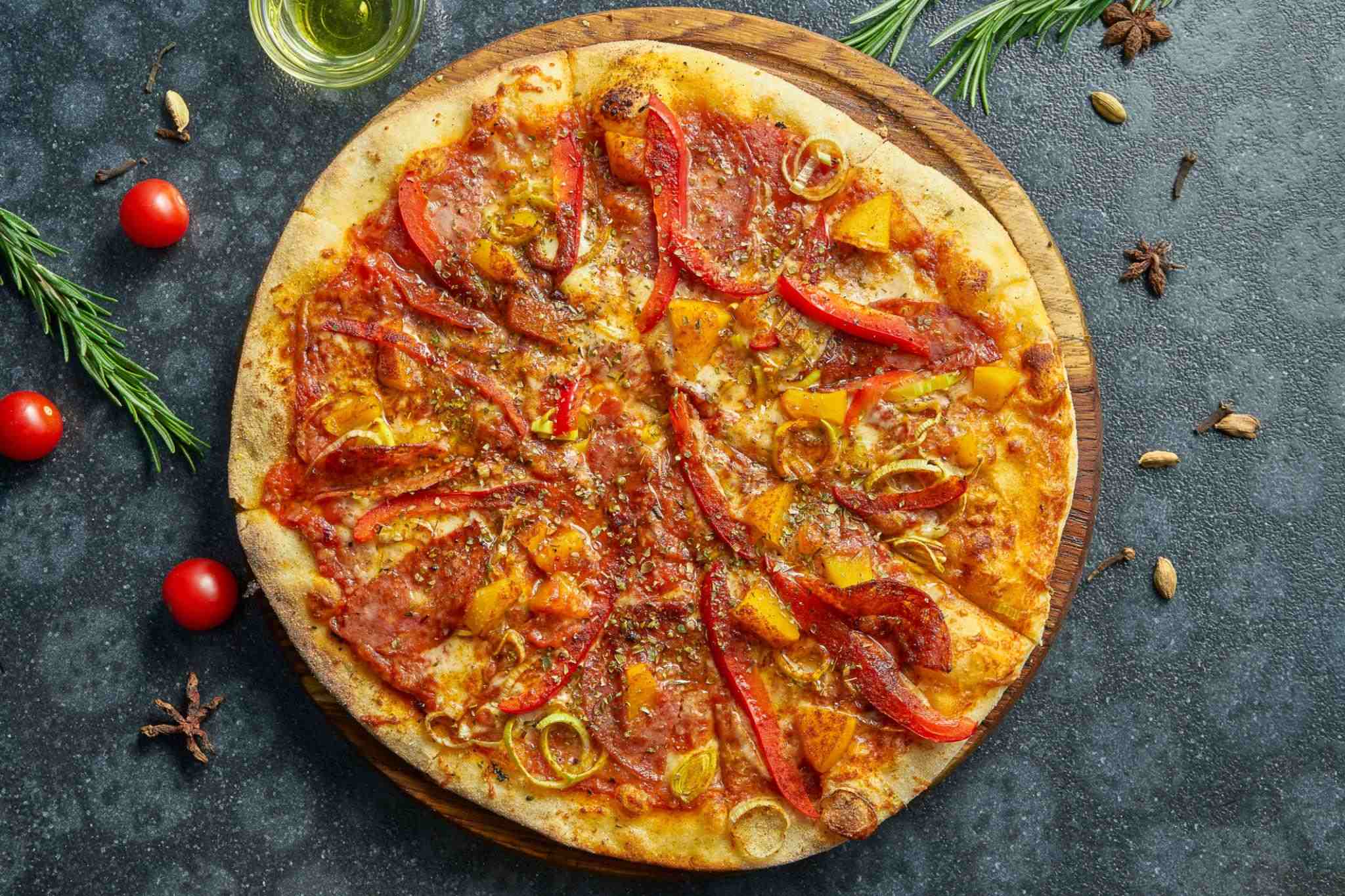 cách làm pizza tại nhà
