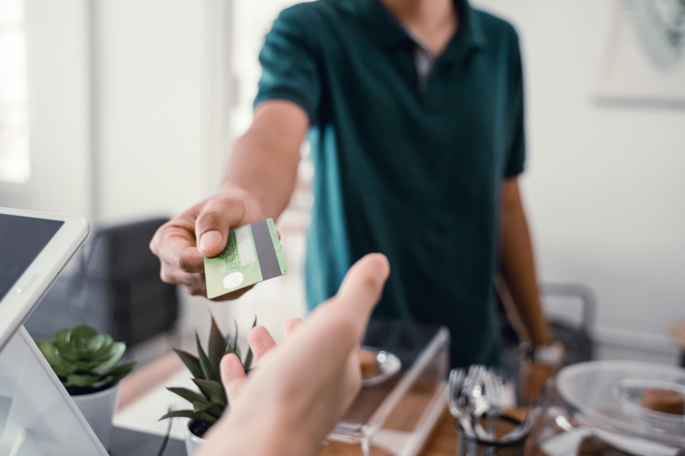 thủ tục đón trẻ sơ sinh từ viện về nhà là thanh toán viện phí đầy đủ